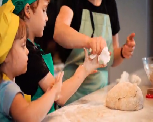 <b>南京妇幼医院做试管技术怎么样呀-南京妇幼医院试管婴儿花费明细表！</b>