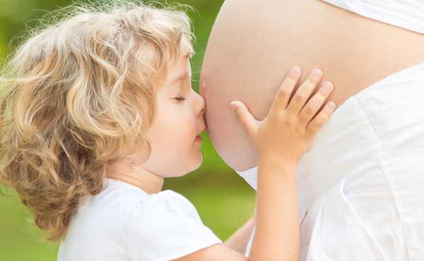 <b>怀孕无胎心胎芽是什么原因，怀孕5个月胎心弱是什么原因引起的</b>