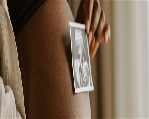 <b>取卵结束，不管了，希望少而精吧,国内什么地方供卵快些-国内借卵中介</b>